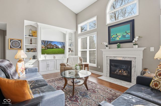 10514 Stonegate Drive, Fishers, IN 46040