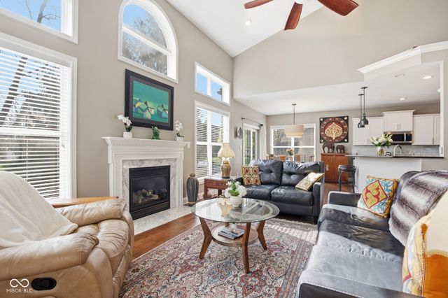 10514 Stonegate Drive, Fishers, IN 46040