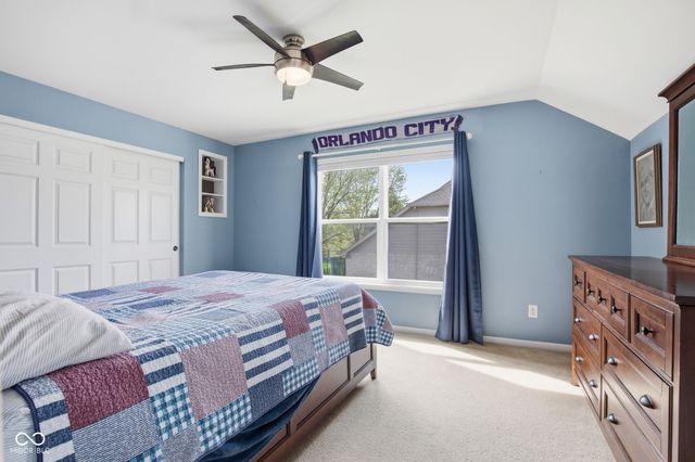 10514 Stonegate Drive, Fishers, IN 46040