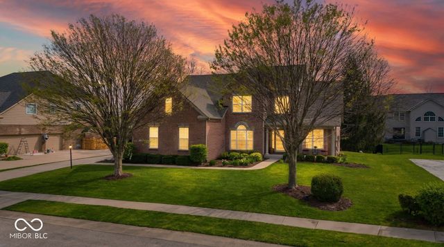 10514 Stonegate Drive, Fishers, IN 46040