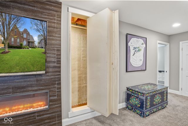 10514 Stonegate Drive, Fishers, IN 46040