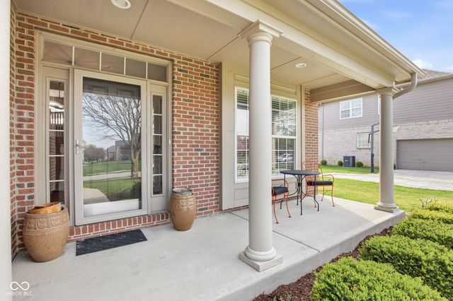 10514 Stonegate Drive, Fishers, IN 46040