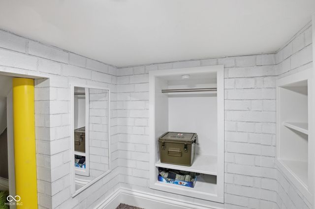 10514 Stonegate Drive, Fishers, IN 46040