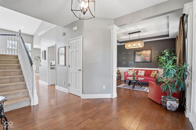 10514 Stonegate Drive, Fishers, IN 46040