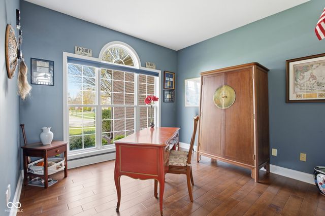 10514 Stonegate Drive, Fishers, IN 46040