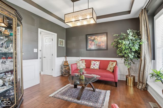 10514 Stonegate Drive, Fishers, IN 46040