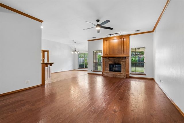 2725 NW 166th Street, Edmond, OK 73012