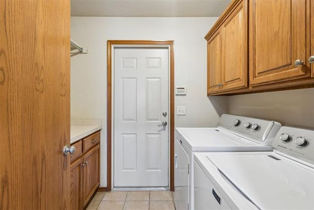 2725 NW 166th Street, Edmond, OK 73012