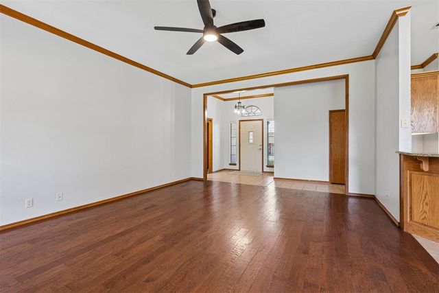 2725 NW 166th Street, Edmond, OK 73012