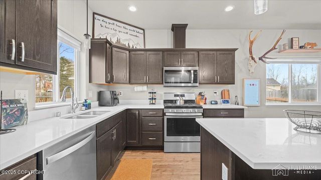 1403 E Esty Drive, Palmer, AK 99645