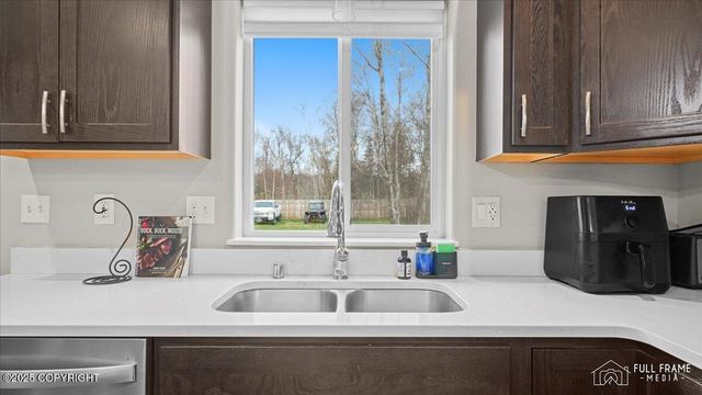 1403 E Esty Drive, Palmer, AK 99645