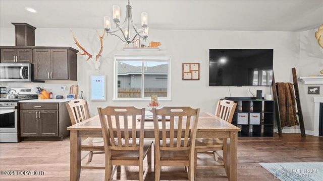 1403 E Esty Drive, Palmer, AK 99645