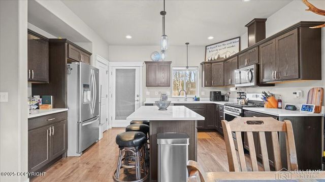 1403 E Esty Drive, Palmer, AK 99645