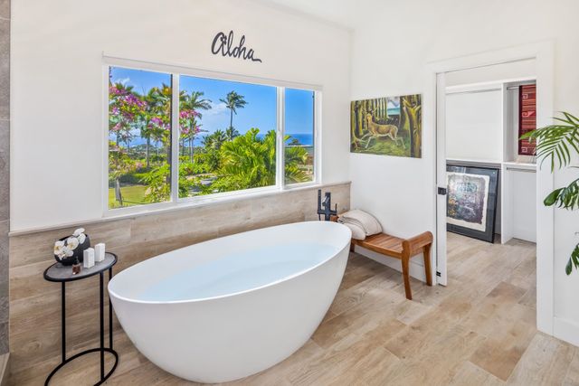3977 Wailea Ekolu Pl, Kihei, HI 96753