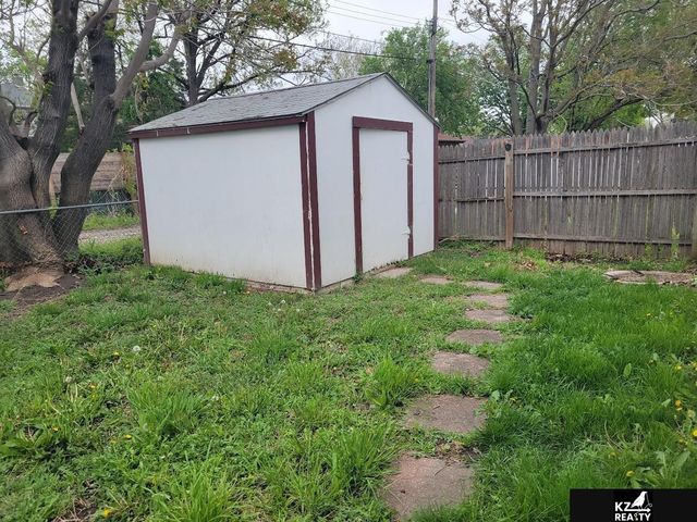 6826 Morrill Avenue, Lincoln, NE 68507