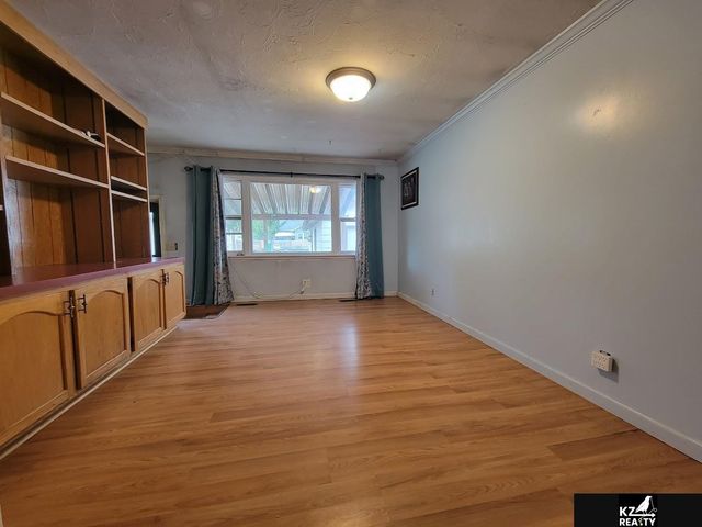 6826 Morrill Avenue, Lincoln, NE 68507
