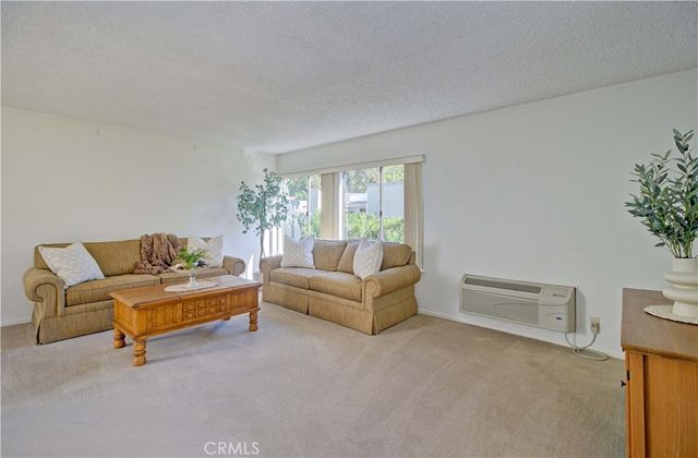 2015 Via Mariposa West B, Laguna Woods, CA 92637