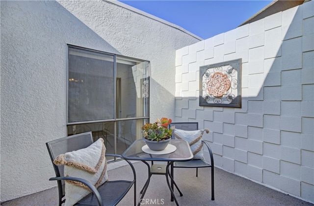 2015 Via Mariposa West B, Laguna Woods, CA 92637
