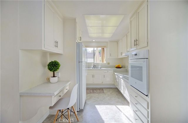 2015 Via Mariposa West B, Laguna Woods, CA 92637