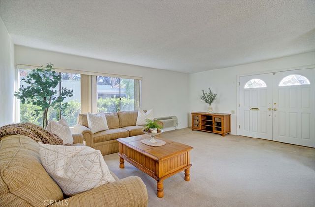2015 Via Mariposa West B, Laguna Woods, CA 92637