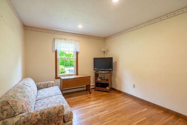 60 Sarah Maker Lane, Brewster, MA 02631