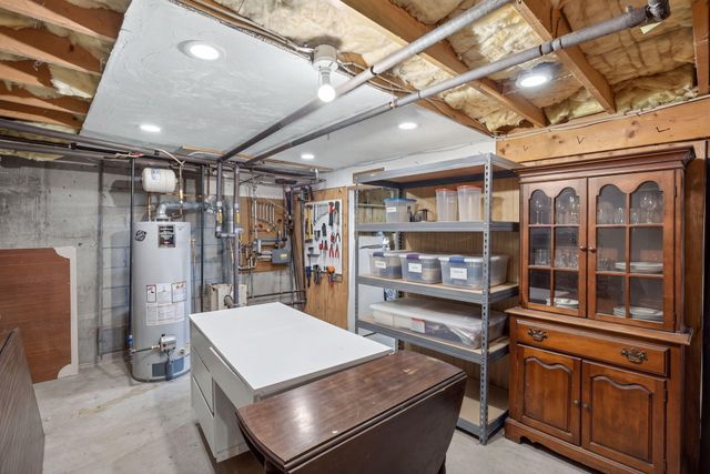 60 Sarah Maker Lane, Brewster, MA 02631
