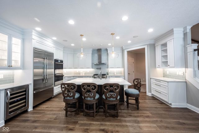 10565 Tremont Circle, Fishers, IN 46037