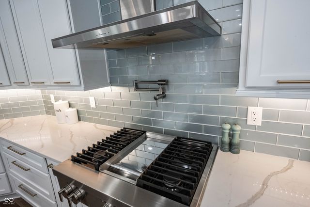 10565 Tremont Circle, Fishers, IN 46037