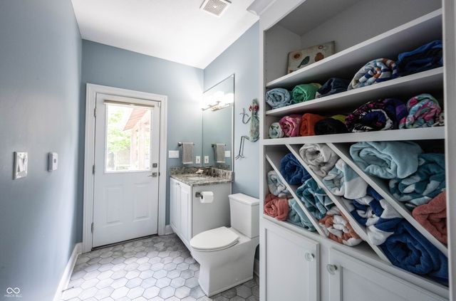 10565 Tremont Circle, Fishers, IN 46037