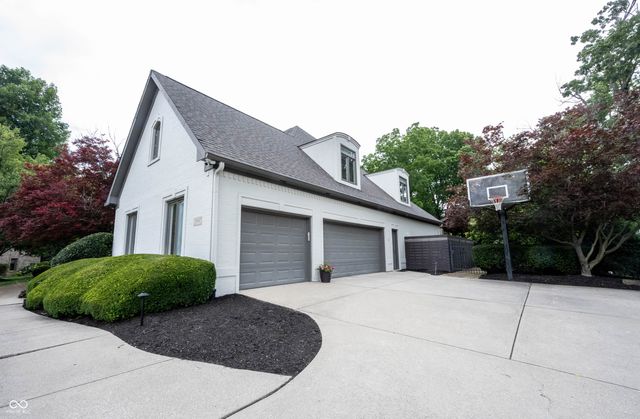 10565 Tremont Circle, Fishers, IN 46037