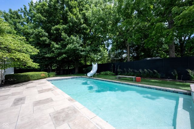 10565 Tremont Circle, Fishers, IN 46037
