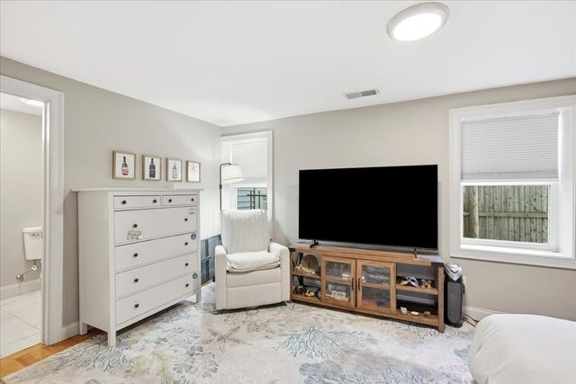 189 Shirley 2, Winthrop, MA 02152