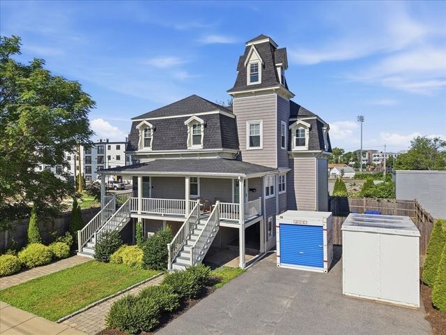 189 Shirley 2, Winthrop, MA 02152