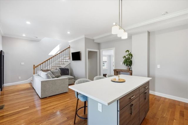 189 Shirley 2, Winthrop, MA 02152