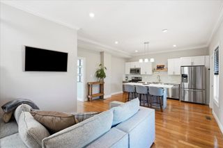 189 Shirley 2, Winthrop, MA 02152