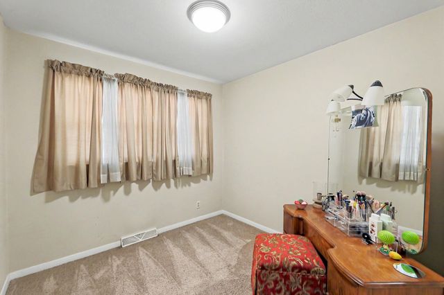 2227 W Southgate, Wichita, KS 67217