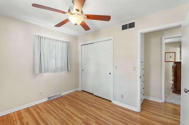 2227 W Southgate, Wichita, KS 67217