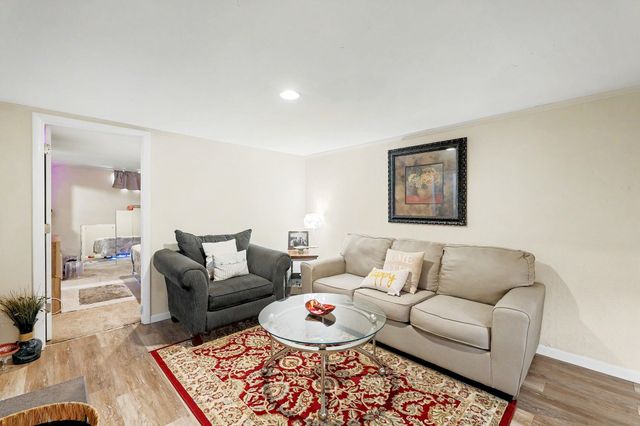2227 W Southgate, Wichita, KS 67217