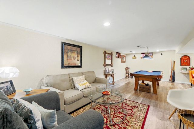 2227 W Southgate, Wichita, KS 67217