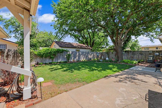 2227 W Southgate, Wichita, KS 67217