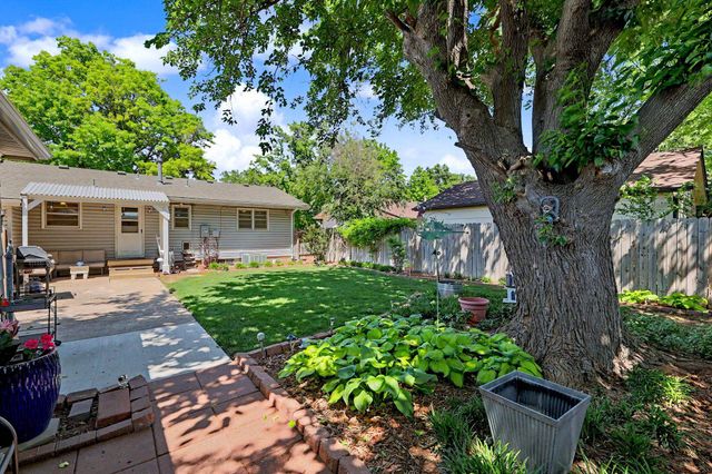 2227 W Southgate, Wichita, KS 67217