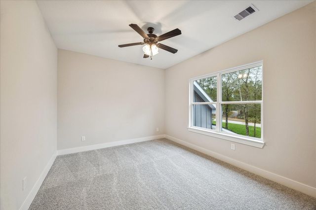 688 Lonestar Road, Huntsville, TX 77340