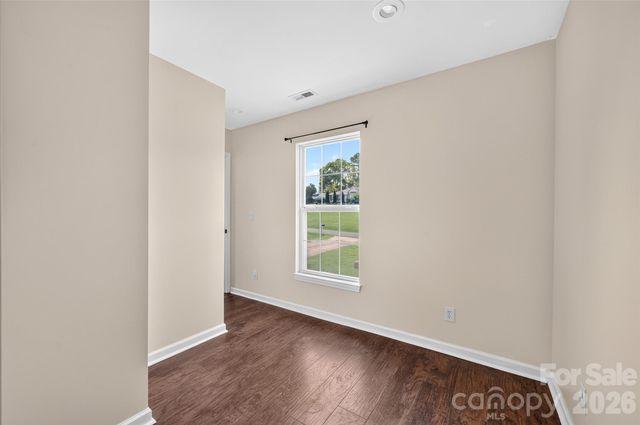 10724 Kingsview Drive, Davidson, NC 28036
