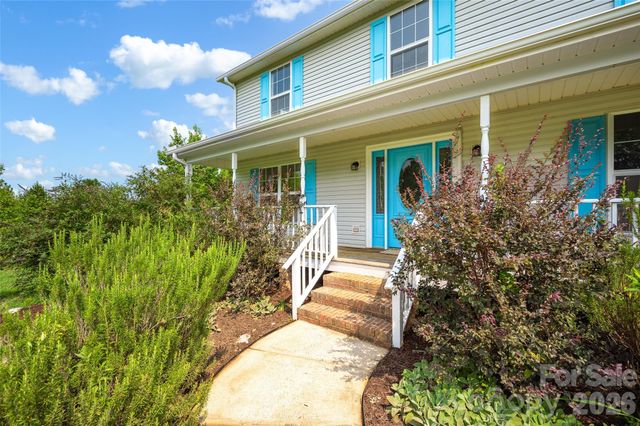 10724 Kingsview Drive, Davidson, NC 28036