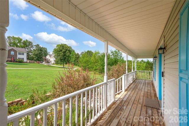 10724 Kingsview Drive, Davidson, NC 28036