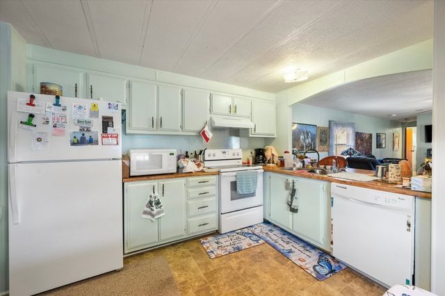 209 CR 190, Streetman, TX 75859