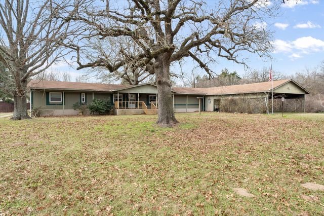 209 CR 190, Streetman, TX 75859