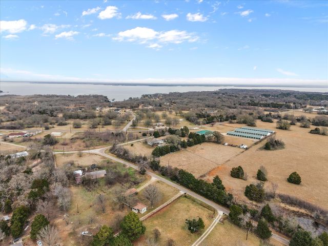 209 CR 190, Streetman, TX 75859