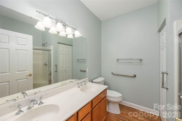 64 Pinnacle Point, Asheville, NC 28805