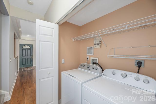 64 Pinnacle Point, Asheville, NC 28805